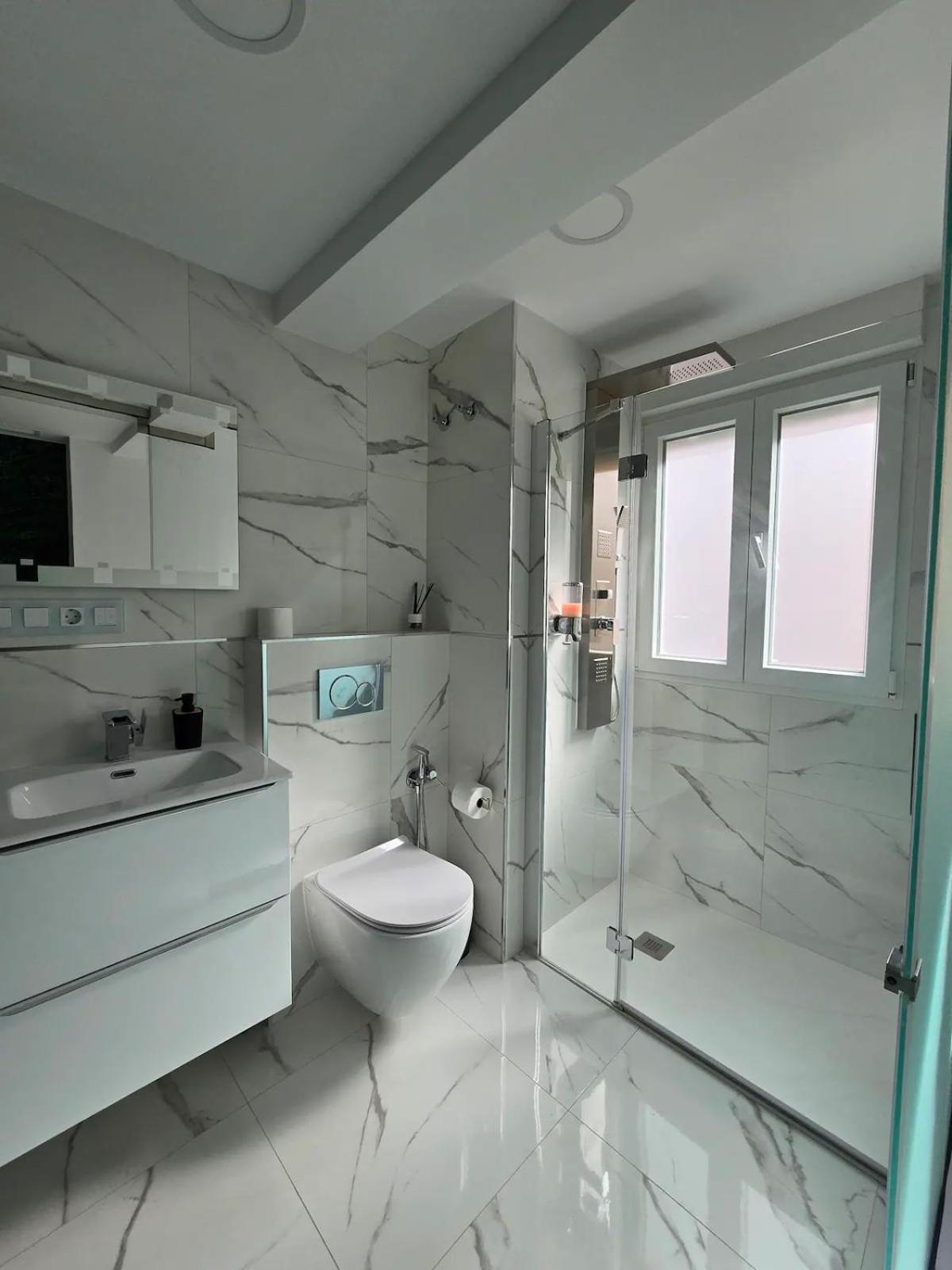 Exotic Home Valence Extérieur photo